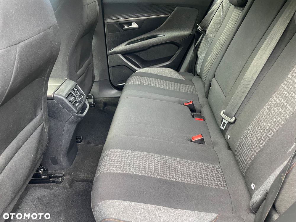 Peugeot 3008 - 27
