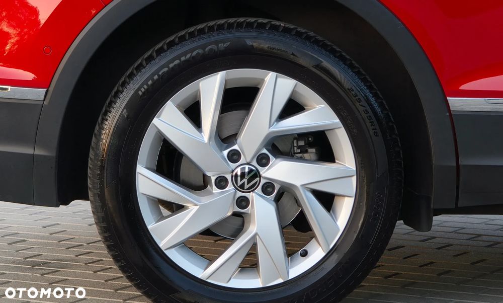 Volkswagen Tiguan - 22