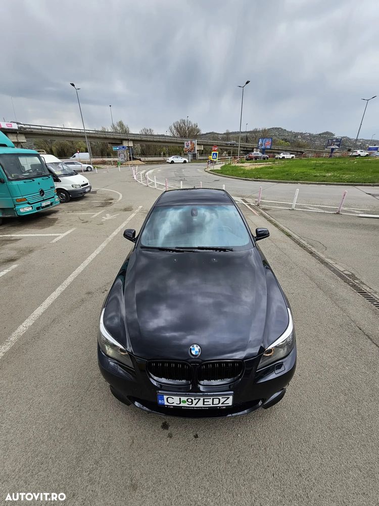 BMW Seria 5 520d - 12