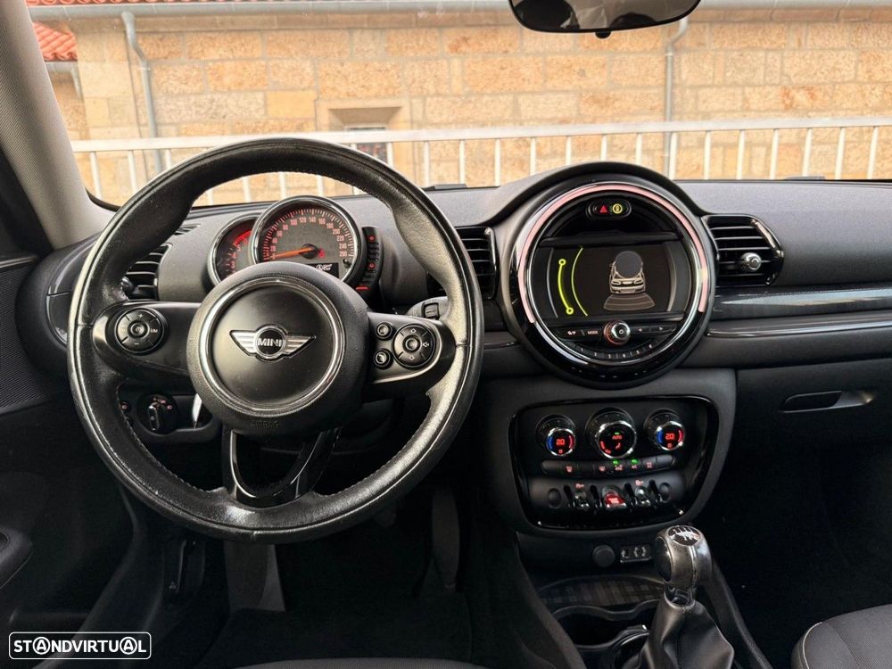 MINI Clubman One D - 17