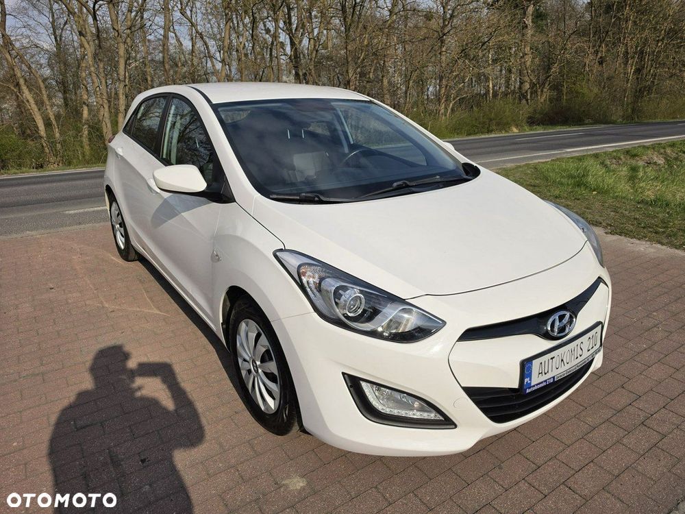 Hyundai i30 1.4 Style - 11