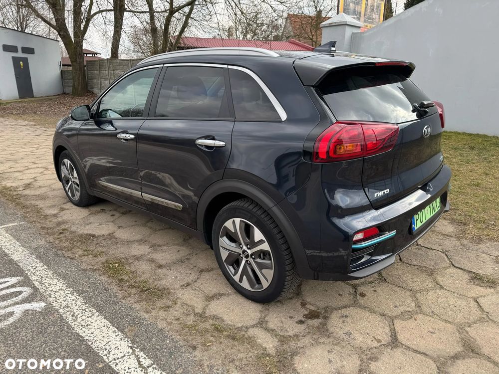 Kia Niro 64kWh XL - 7