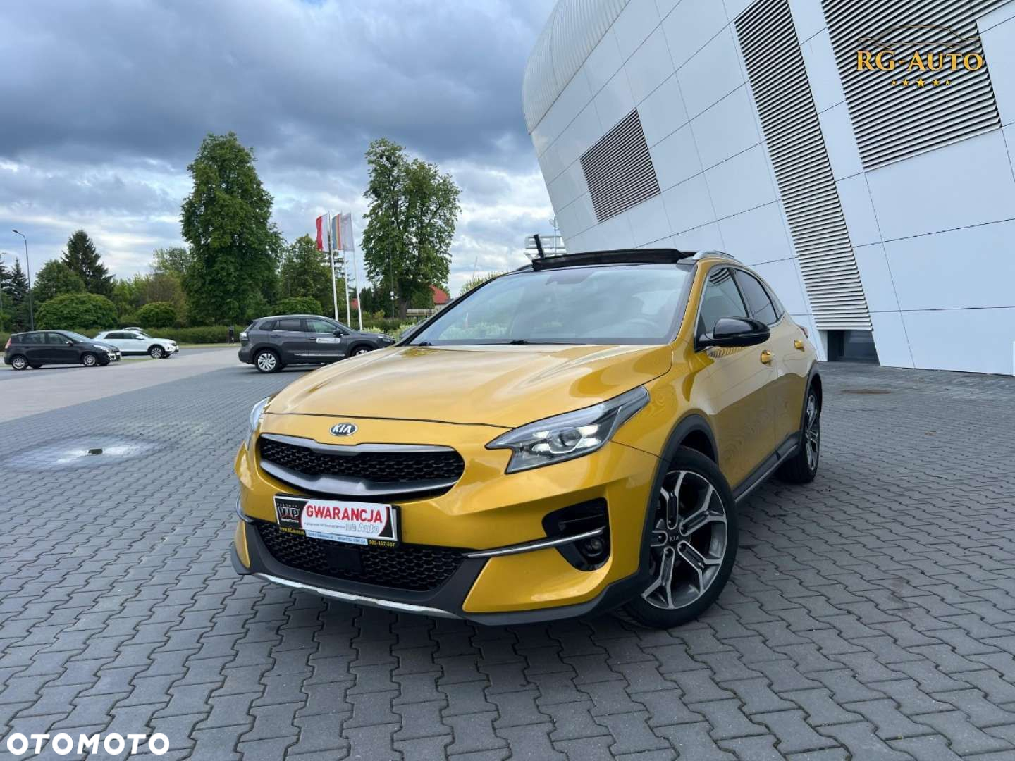 Kia XCeed - 16