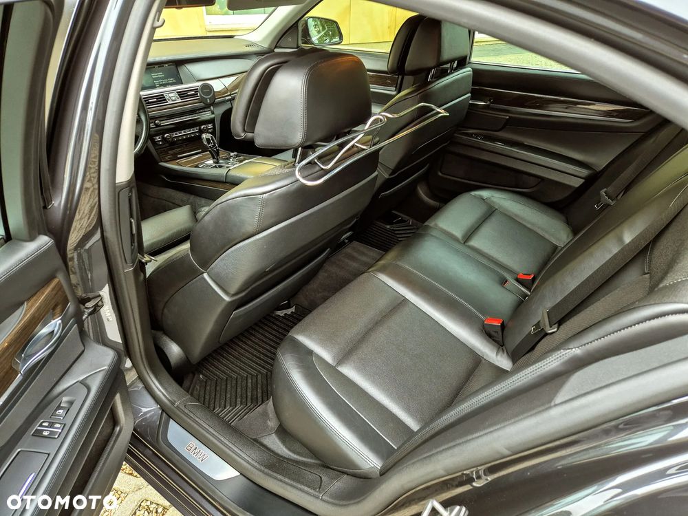 BMW Seria 7 730d - 18