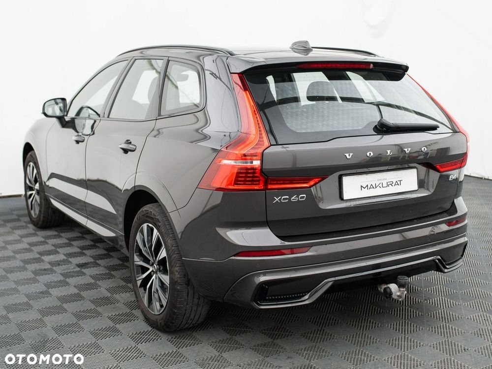Volvo XC 60 B4 B Plus Dark - 5