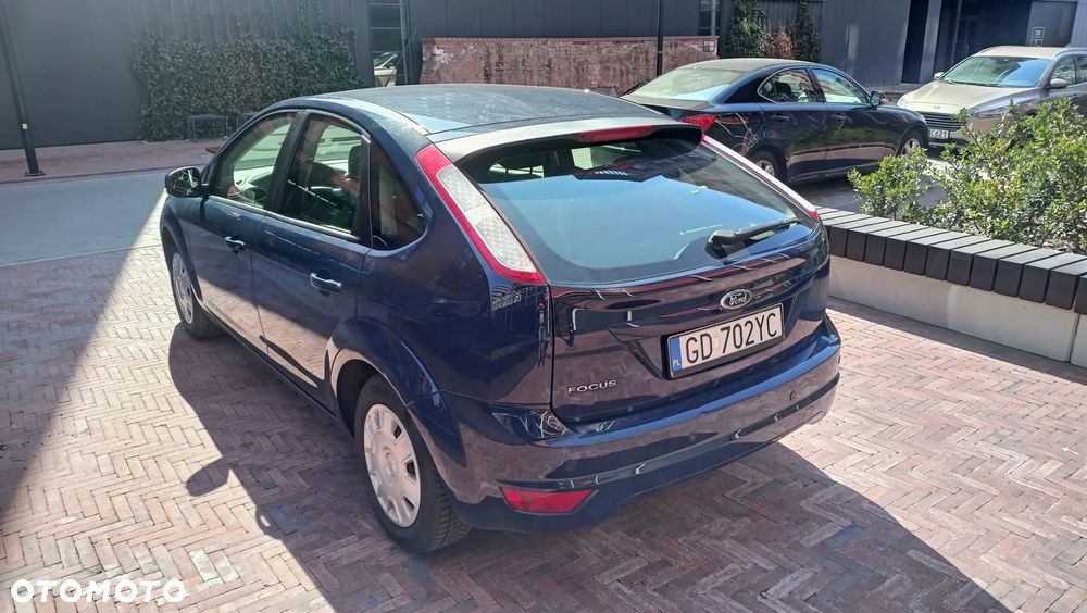 Ford Focus 1.6 16V Style - 4