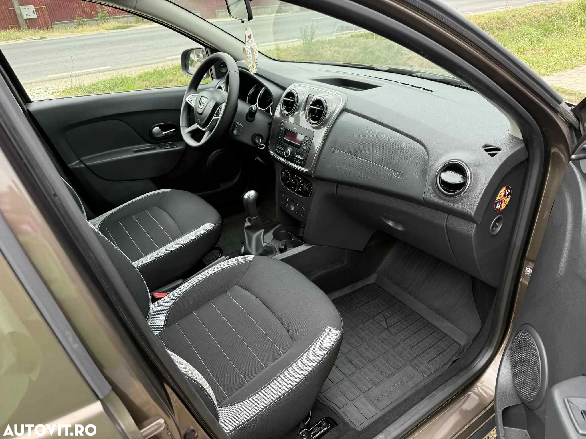 Dacia Sandero Stepway - 8
