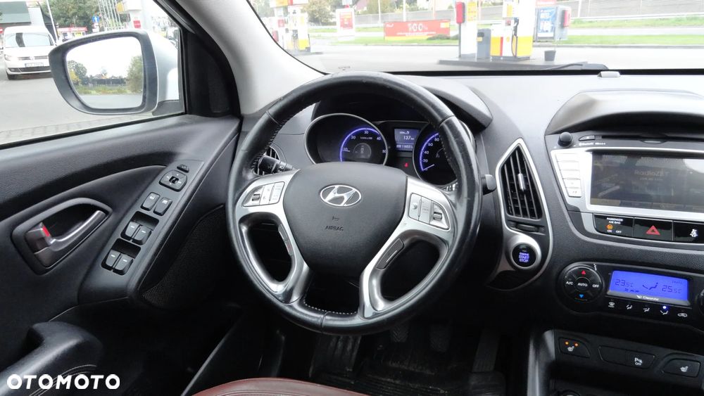 Hyundai ix35 2.0 CRDi 4WD Premium - 18