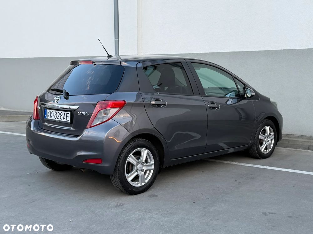 Toyota Yaris 1.33 VVT-i Style - 15