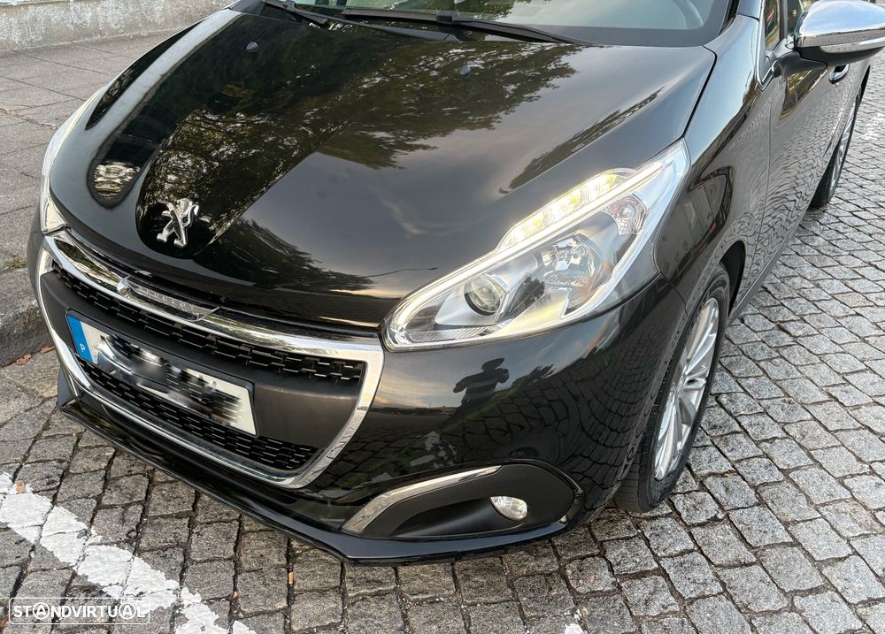 Peugeot 208 1.6 BlueHDi Allure - 15