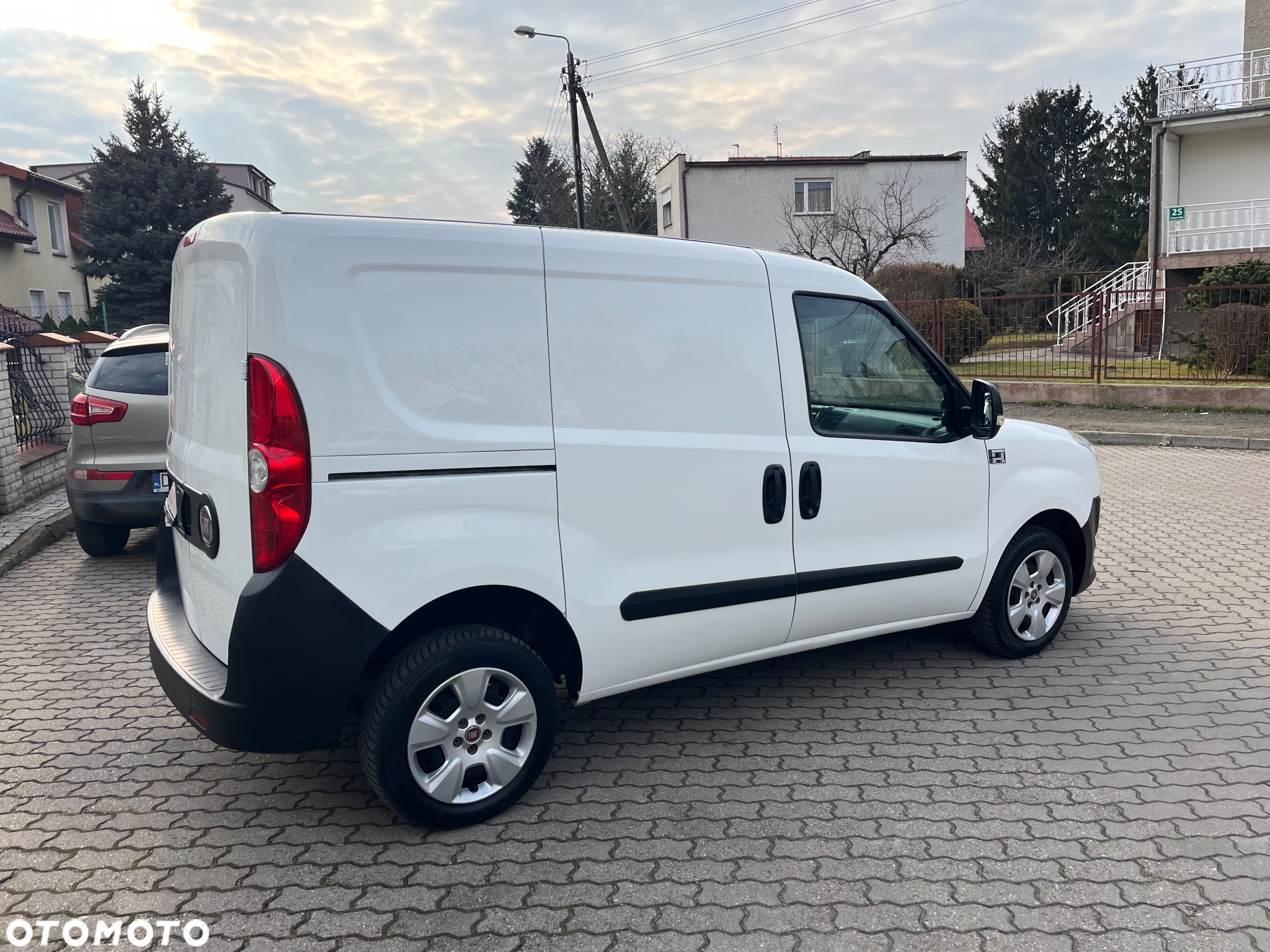 Fiat Doblo - 4