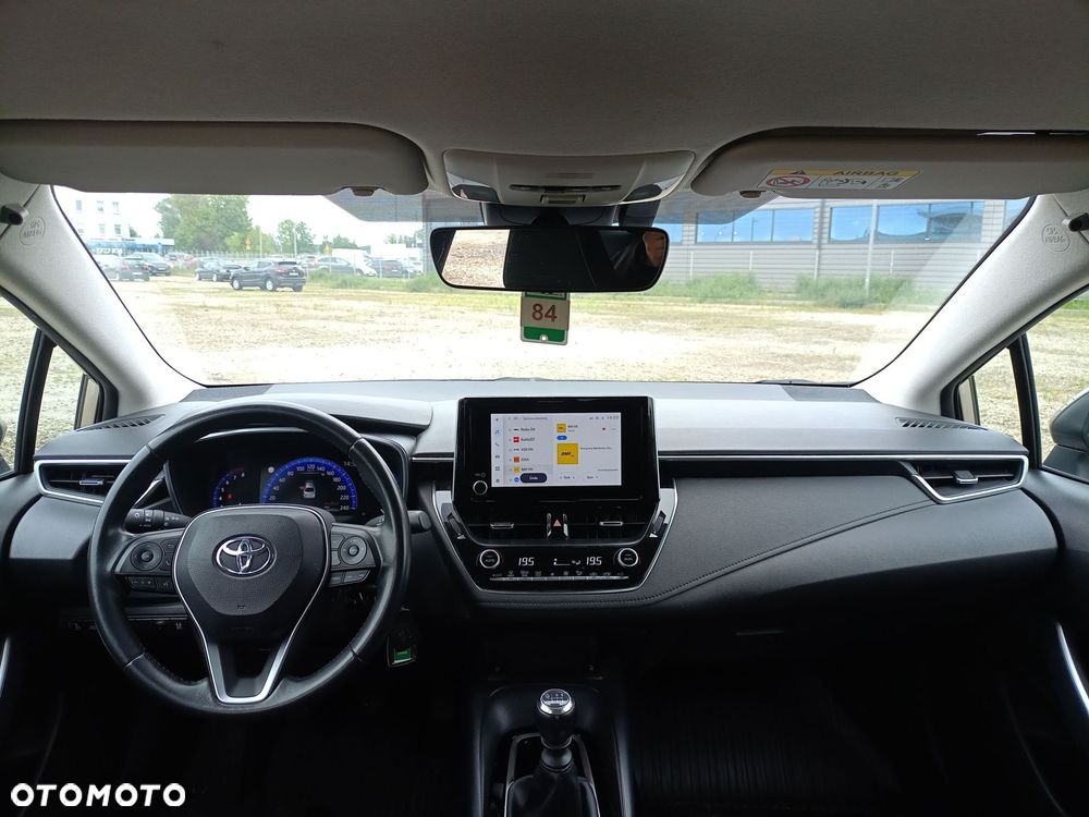 Toyota Corolla - 2
