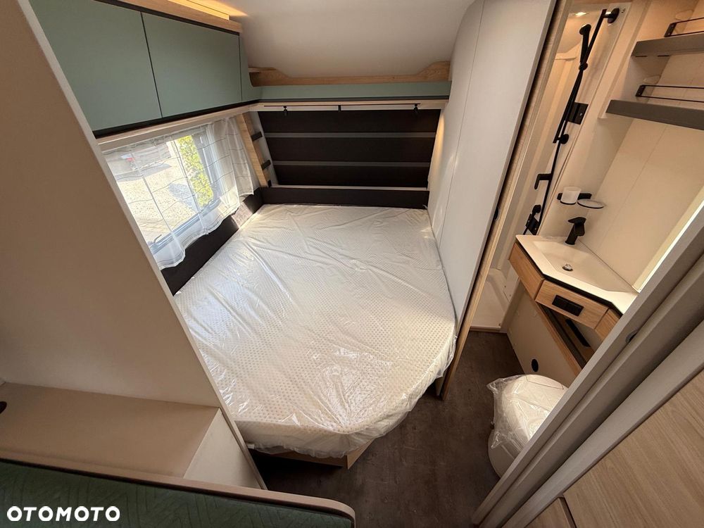 Dethleffs Camper 560 FMK - 14
