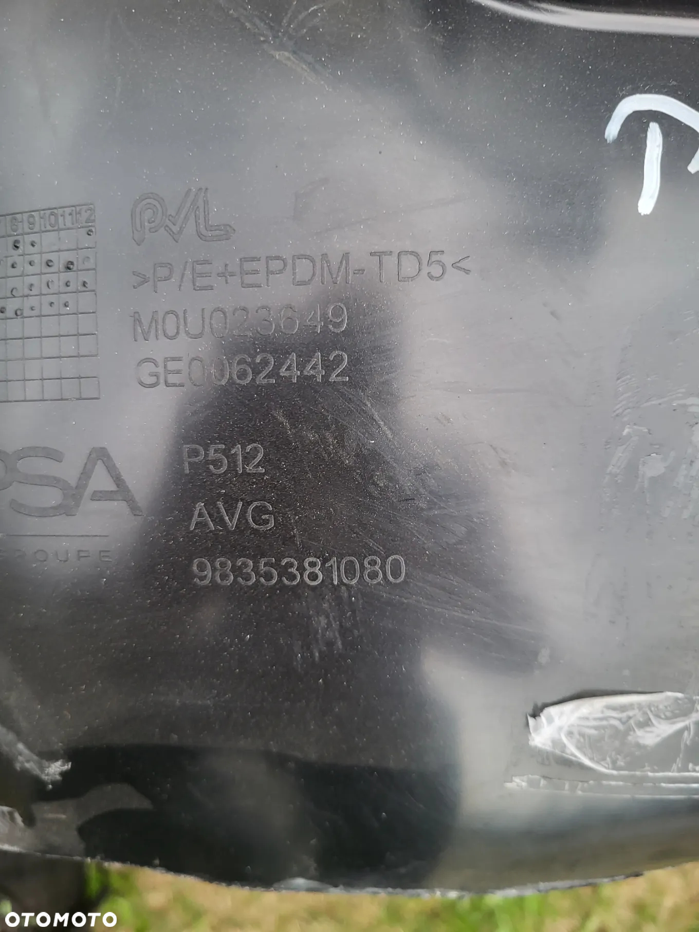 Nadkole Lewy Przód PEUGEOT 308 III 9835381080 nowe - 3
