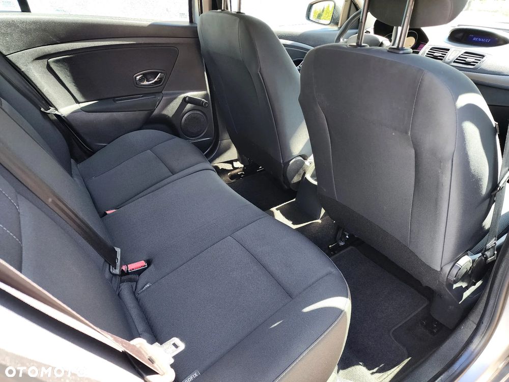 Renault Megane 1.6 16V 100 J'taime - 31
