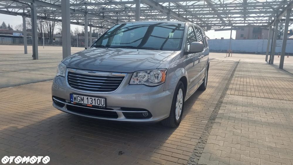 Chrysler Town & Country 3.6 Touring - 10