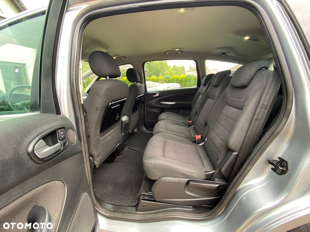 Ford S-Max 2.0 TDCi Titanium - 23