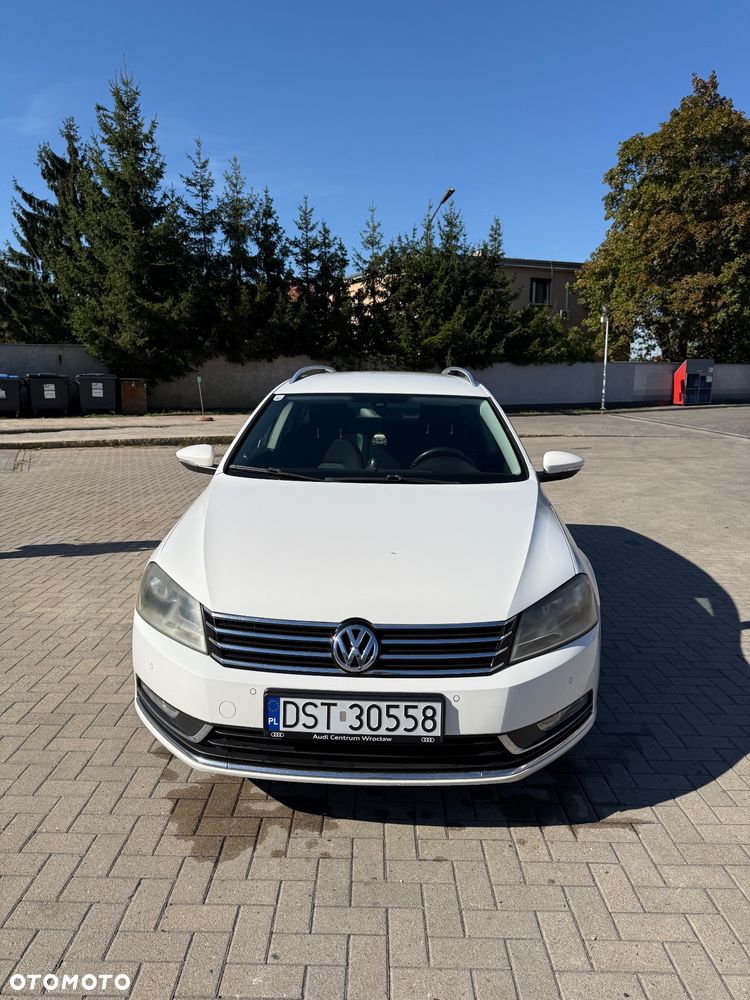 Volkswagen Passat Variant 1.8 TSI Highline - 1