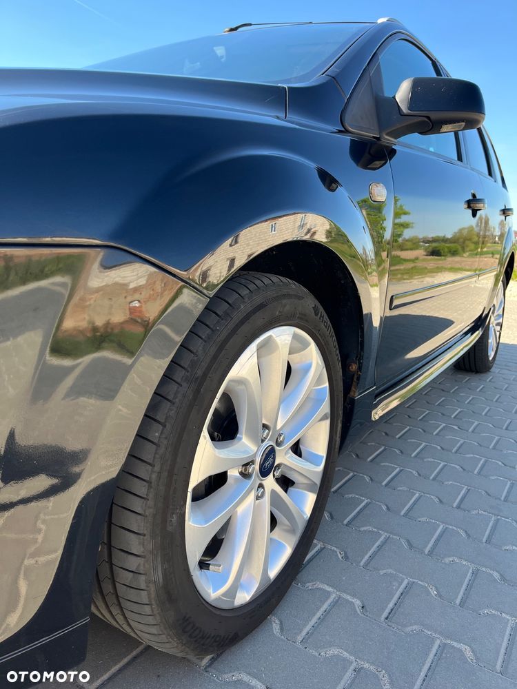 Ford Focus 2.0 TDCi DPF Sport - 13