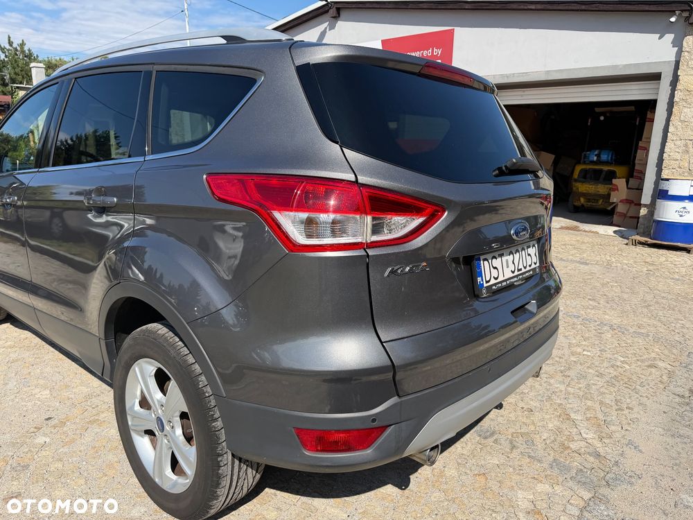 Ford Kuga - 13
