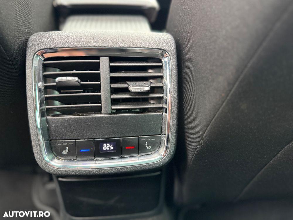 Skoda Octavia 2.0 TDI DSG Style - 20