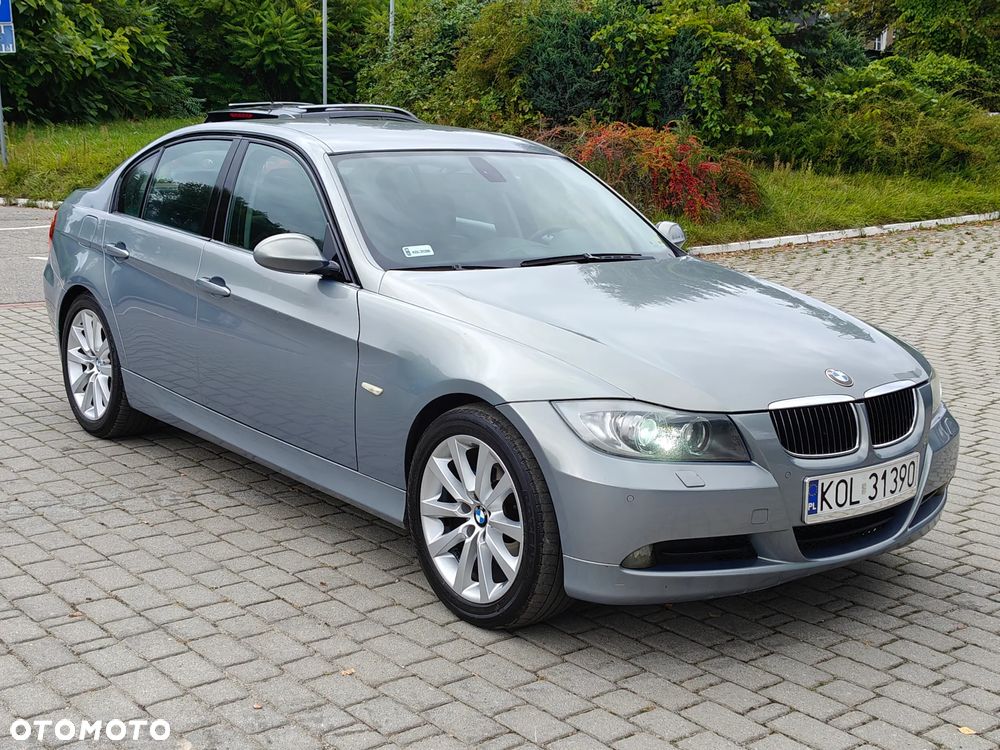 BMW Seria 5 520i - 9