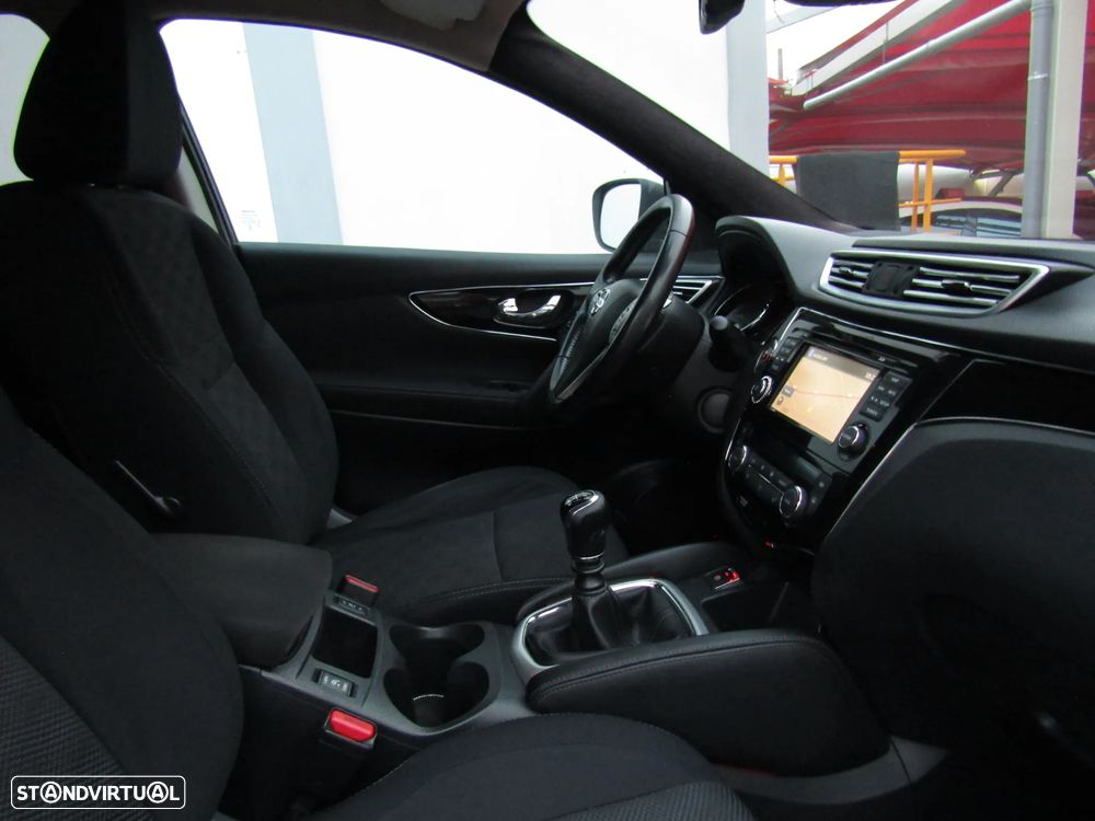 Nissan Qashqai 1.5 dCi Tekna Bose - 8