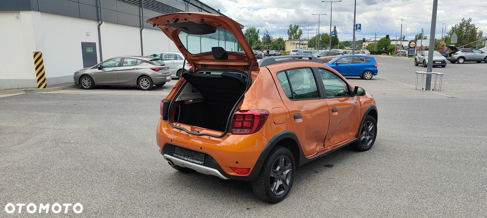 Dacia Sandero Stepway TCe 90 Prestige - 27