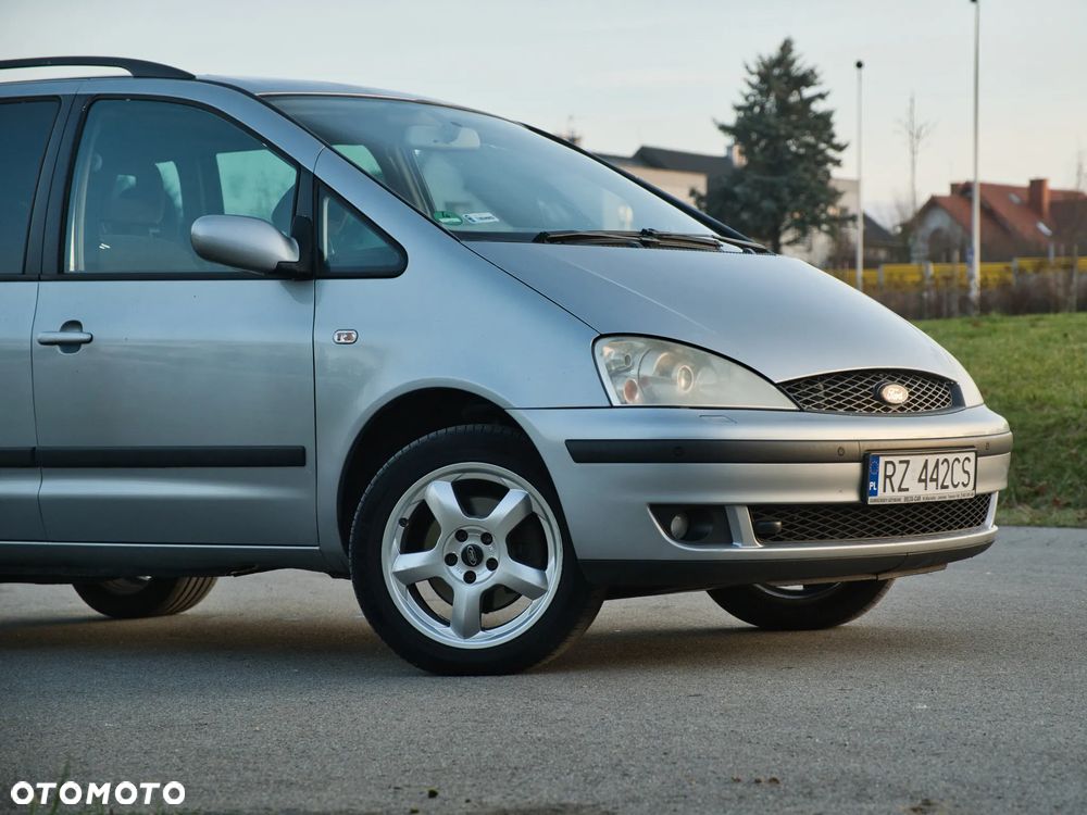 Ford Galaxy 1.9 TDI Ghia - 8