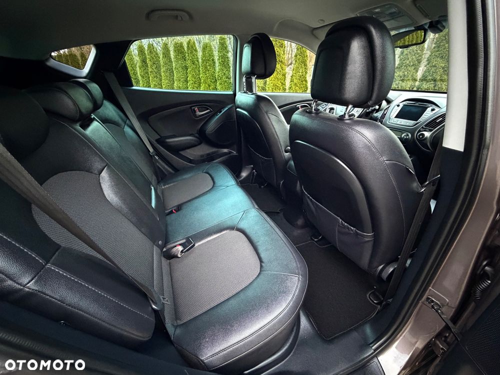 Hyundai ix35 1.6 2WD Fifa World Cup Edition - 30