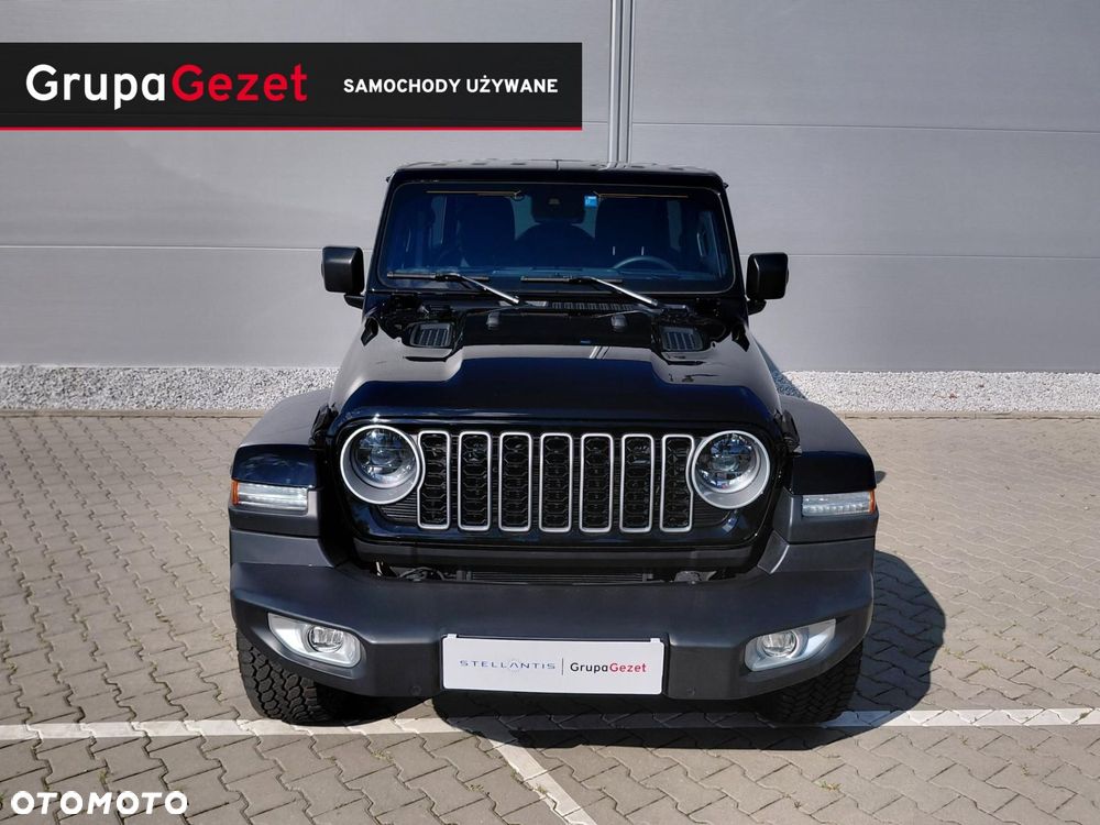 Jeep Wrangler Unlimited GME 2.0 Turbo Sahara - 2