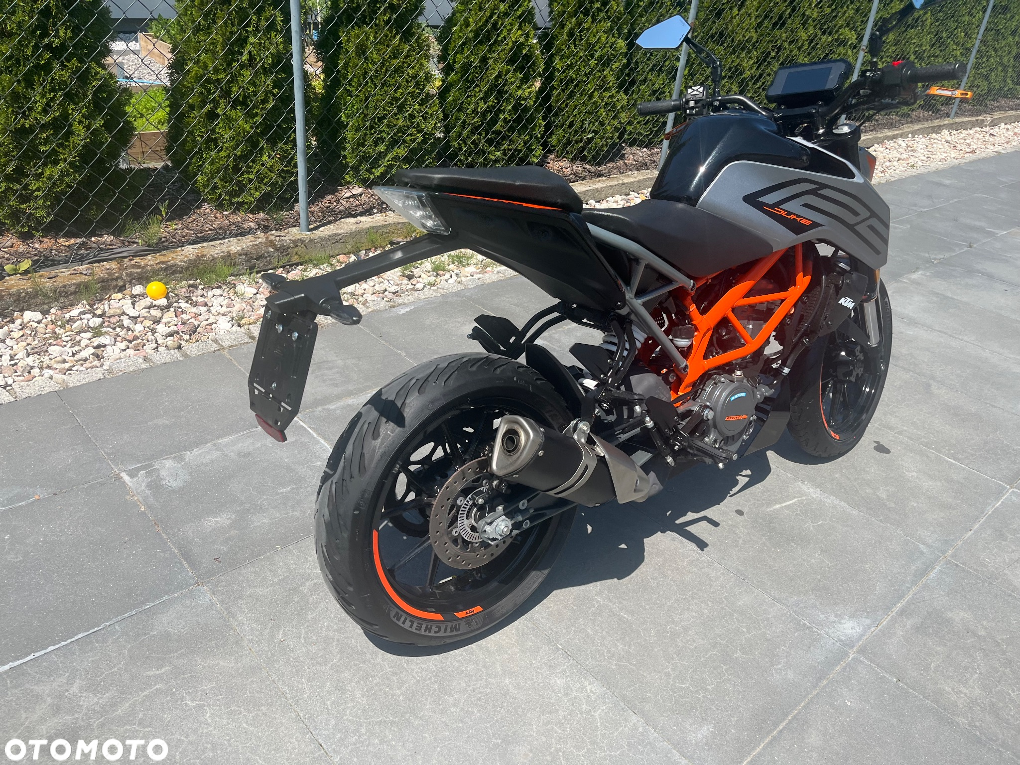 KTM Duke - 4