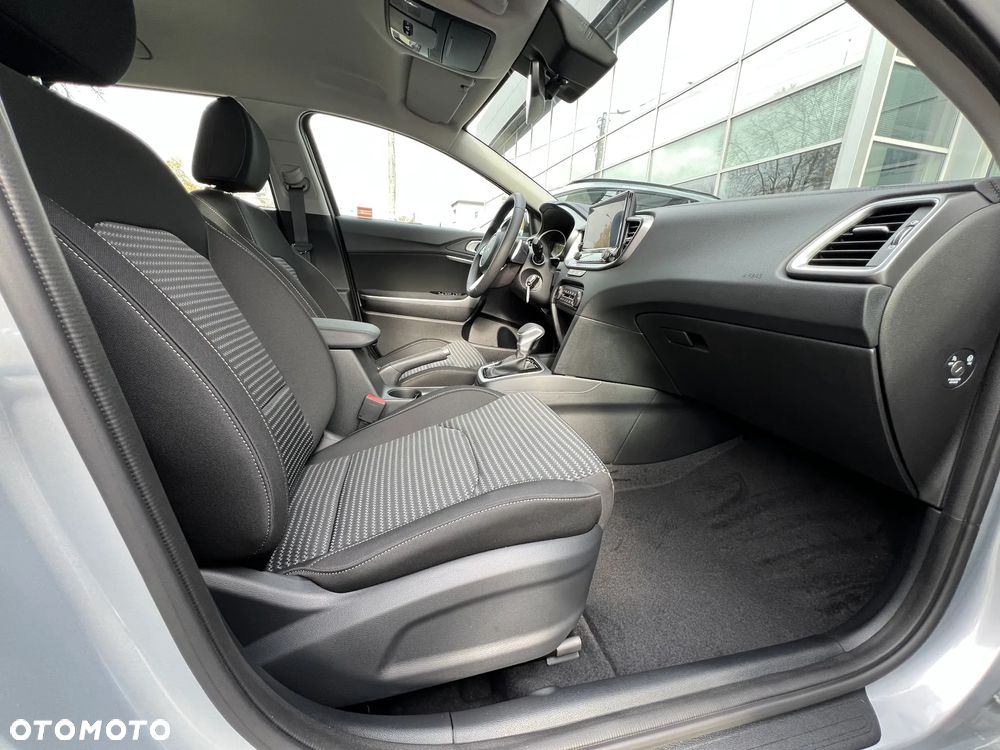 Kia Ceed 1.5 T-GDI M DCT - 27