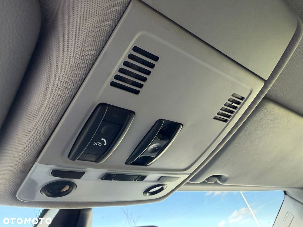 BMW Seria 3 320d DPF Edition Fleet Sport - 11