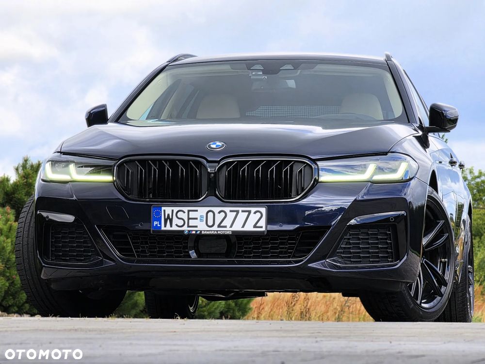 BMW Seria 5 520d xDrive M Sport sport - 12