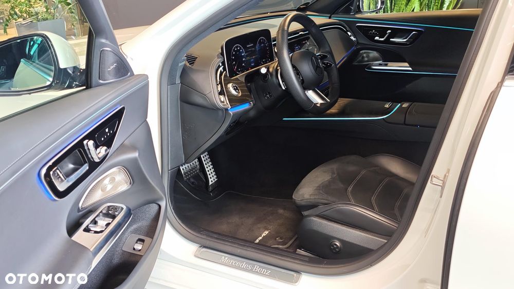 Mercedes-Benz Klasa E 300 de PHEV 4-Matic AMG 9G-Tronic - 8