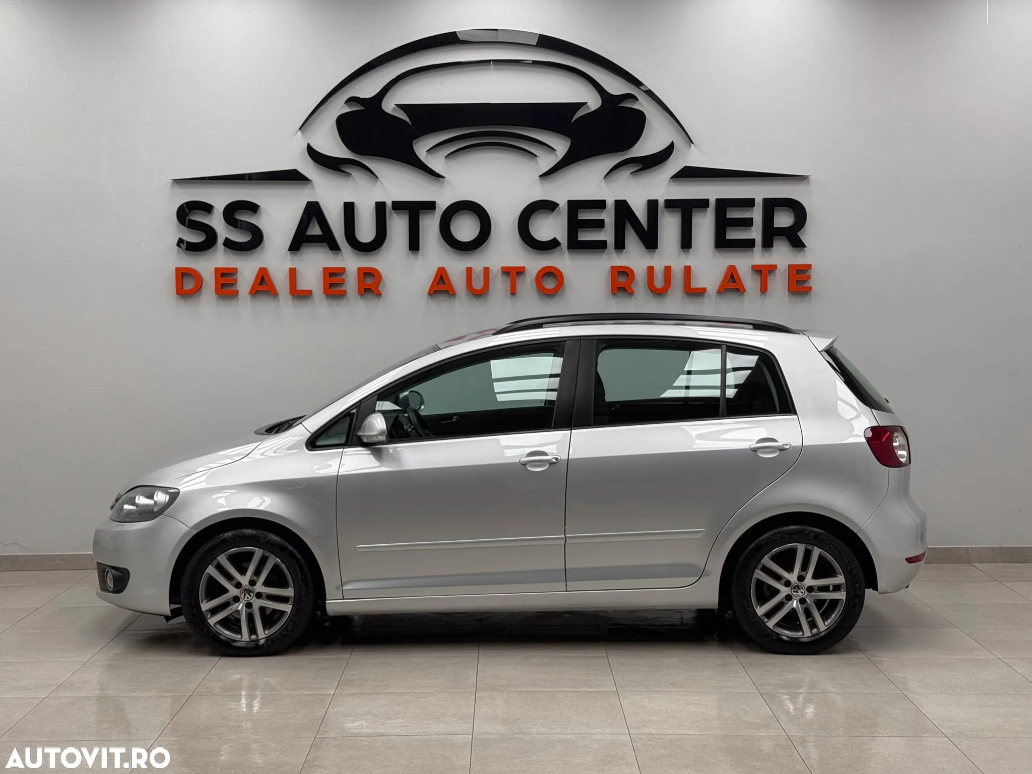 Volkswagen Golf Plus 2.0 TDI DPF Comfortline - 10