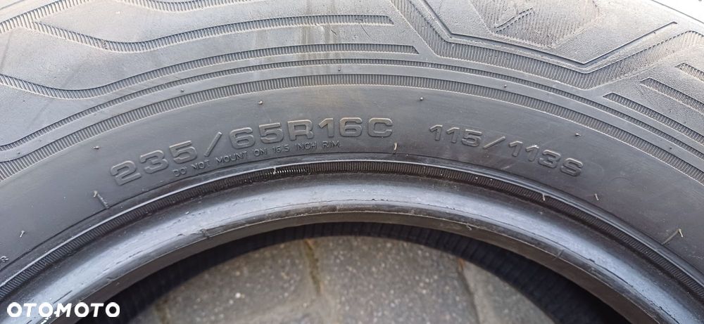 GOODYEAR 235/65R16C , pojedyńcza opona wielosezonowa wzmacniana. - 5