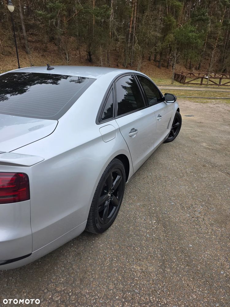 Audi A8 4.2 TDI Quattro - 3