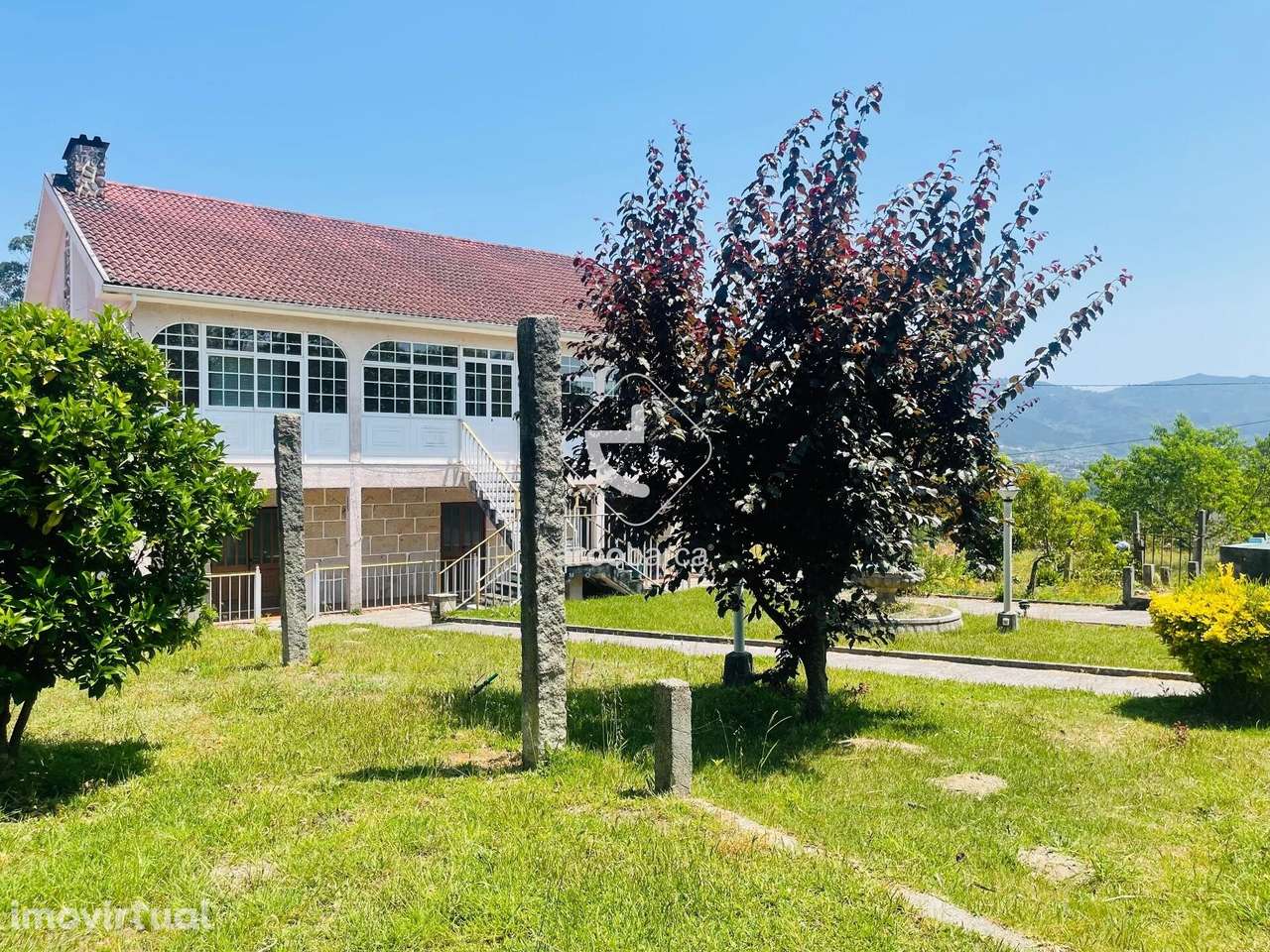 Moradia T5 com logradouro em Santar - Arcos de Valdevez - Grande imagem: 4/30