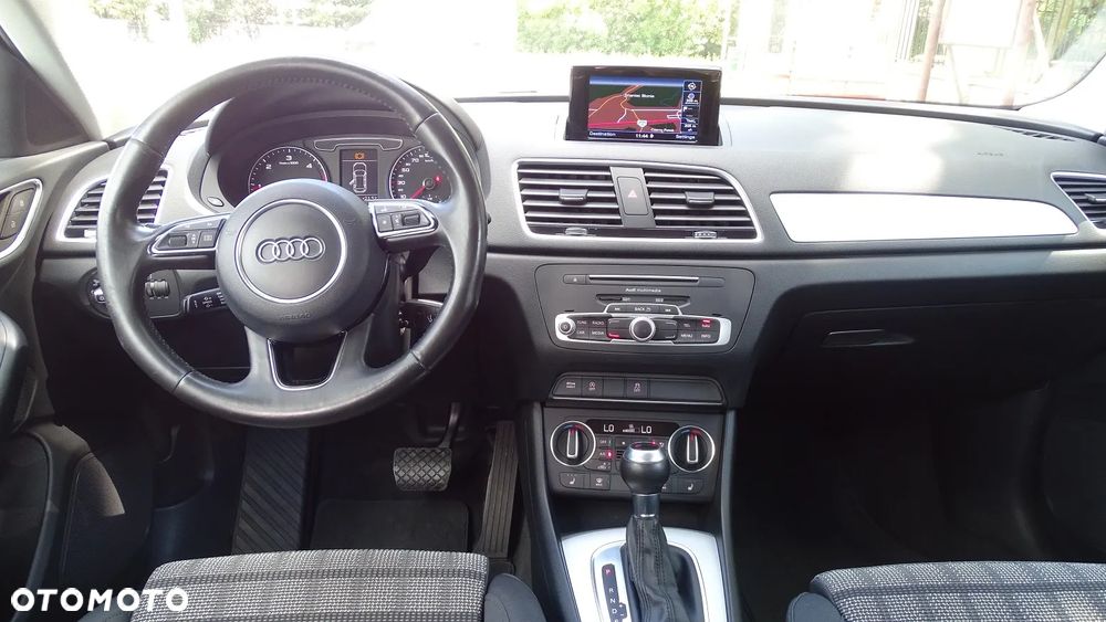 Audi Q3 - 10