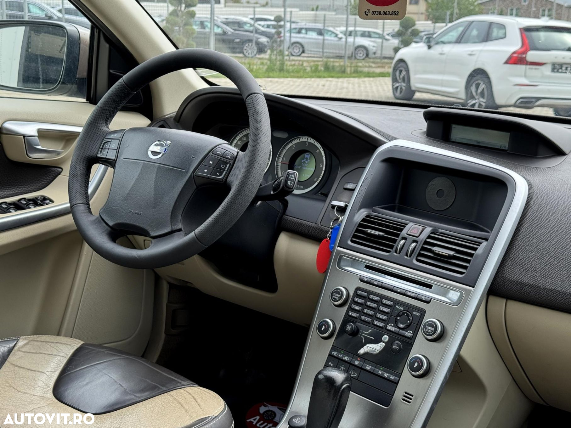 Volvo XC 60 - 6