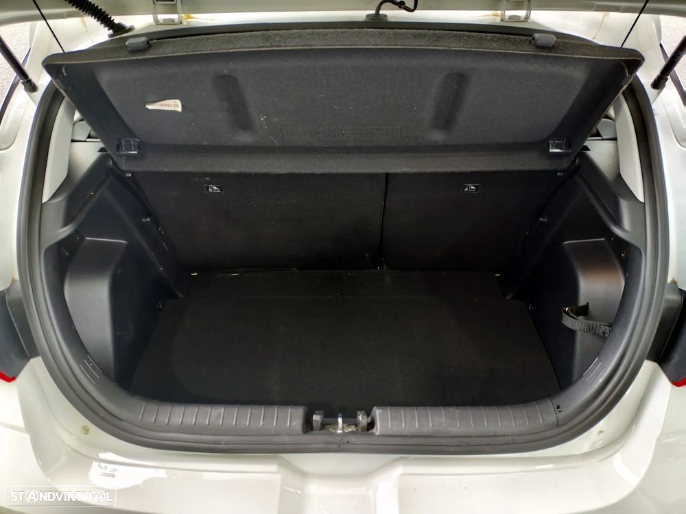Hyundai i20 1.2 MPi Comfort - 10