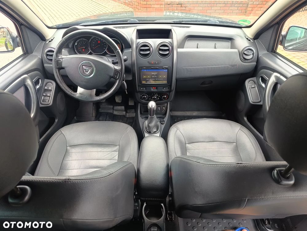 Dacia Duster 1.6 SCe Prestige - 14