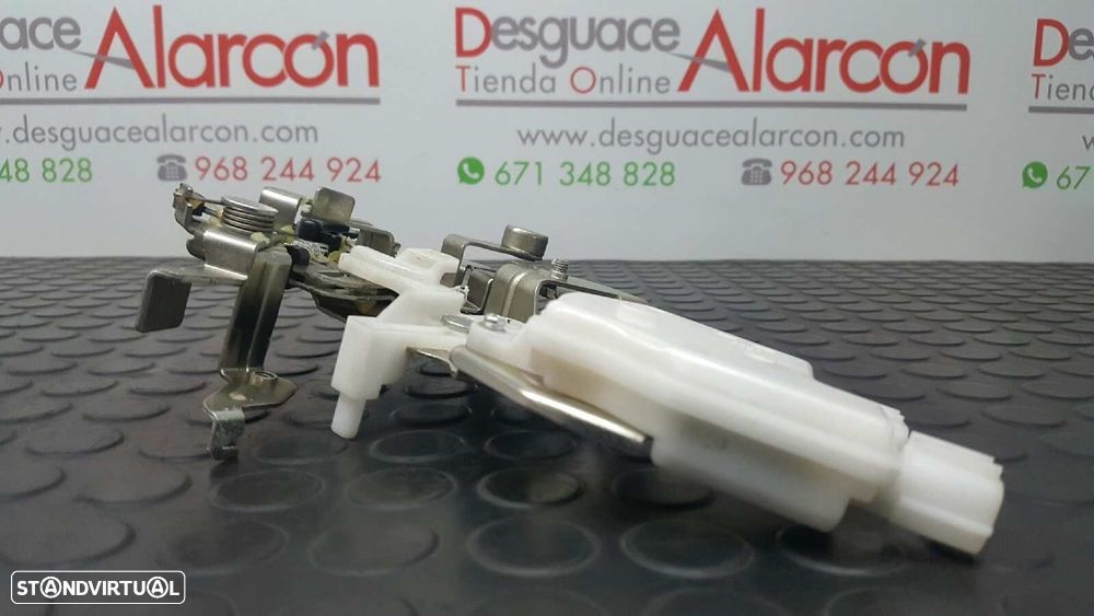 FECHADURA PORTA TRASEIRA DIREITA NISSAN NV 200 (M20) EVALIA TEKNA - 4