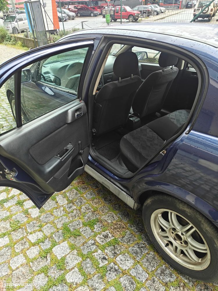 Opel Astra 1.4 Sport - 9