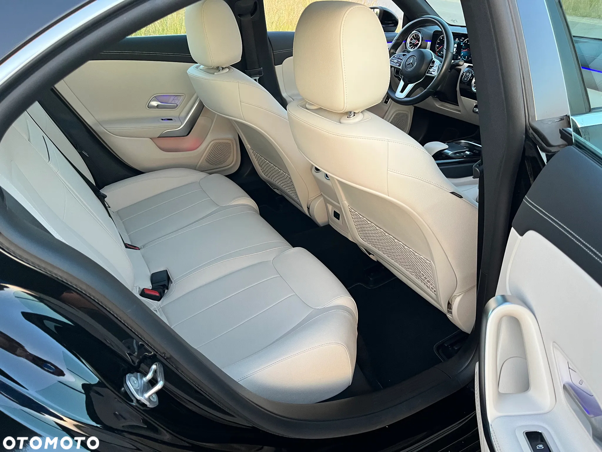 Mercedes-Benz CLA 250 4-Matic 7G-DCT - 15