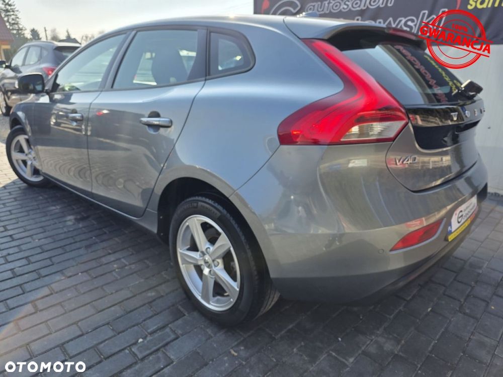 Volvo V40 - 6
