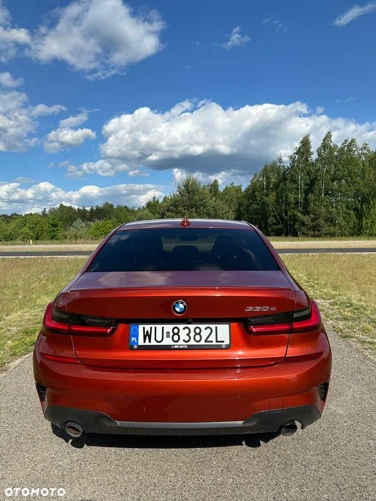 BMW Seria 3 330e M Sport sport - 3