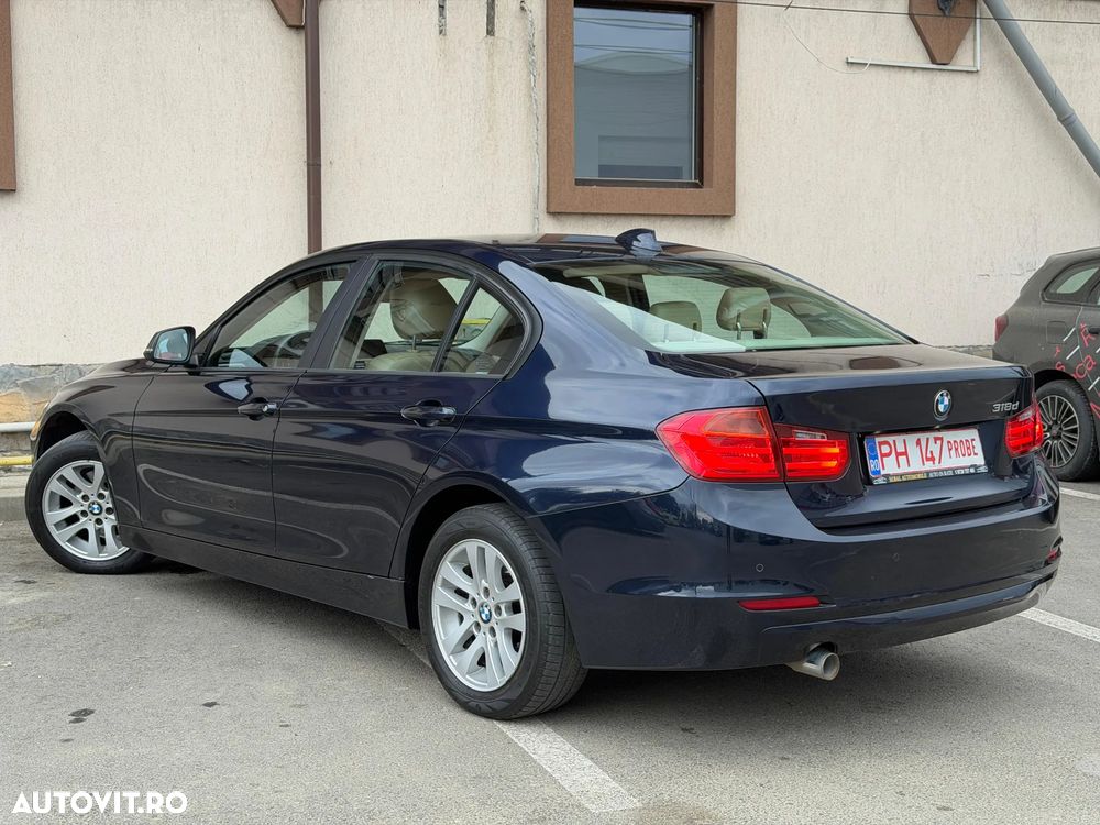 BMW Seria 3 318d - 4